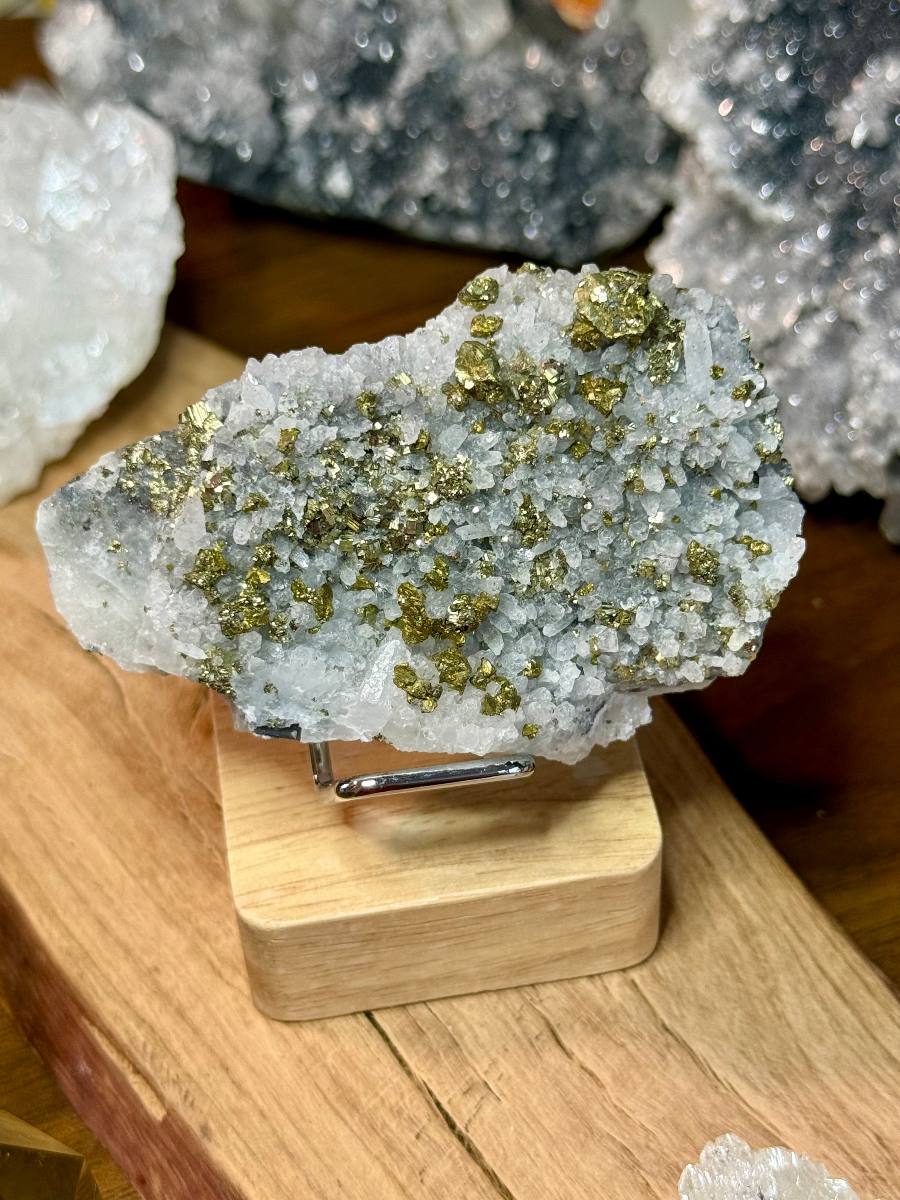 CG285 時代物 銅荒波水晶玉・銅荒波水晶潮吹玉・水晶玉・銅海水老水晶珠・水晶丸玉 六点☆縁起物置物金属工芸骨董飾物古美術 35mm 一点物 現物水晶玉 水晶 丸玉 Crystal Quartz